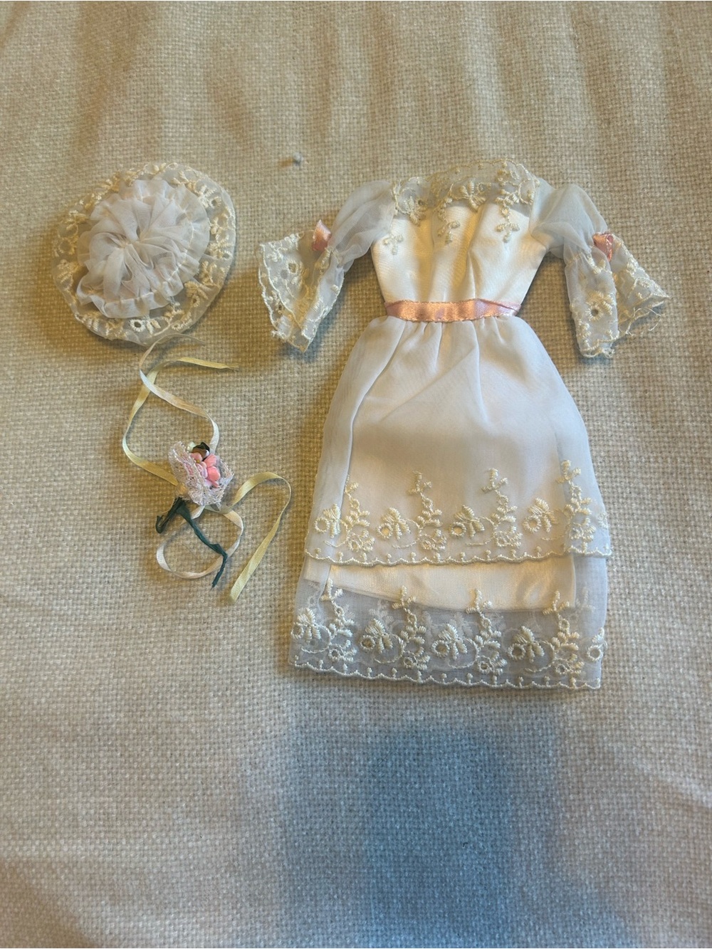 Vintage Barbie “midi Marvelous” #1870 outfit
